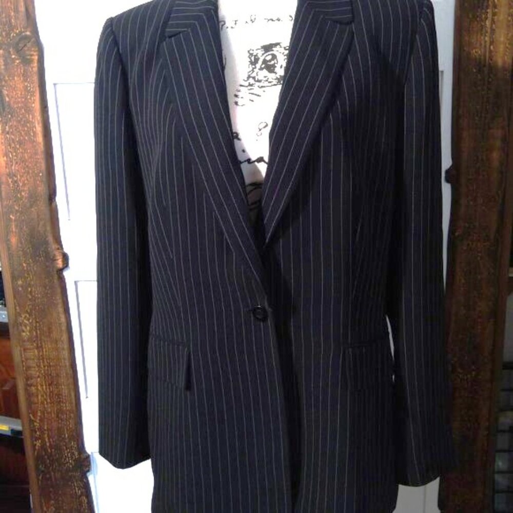Tahari Arthur S. Levine Women's Black Pinstripe Suit Jacket (Size 14)